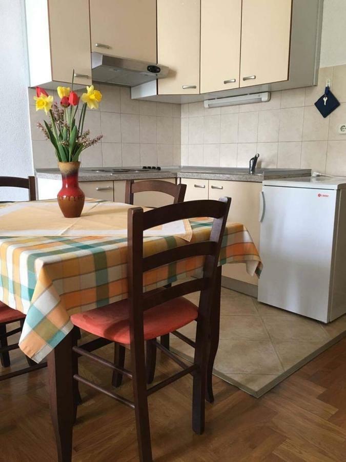 Villa Triestina - Apartment Ičići Екстериор снимка